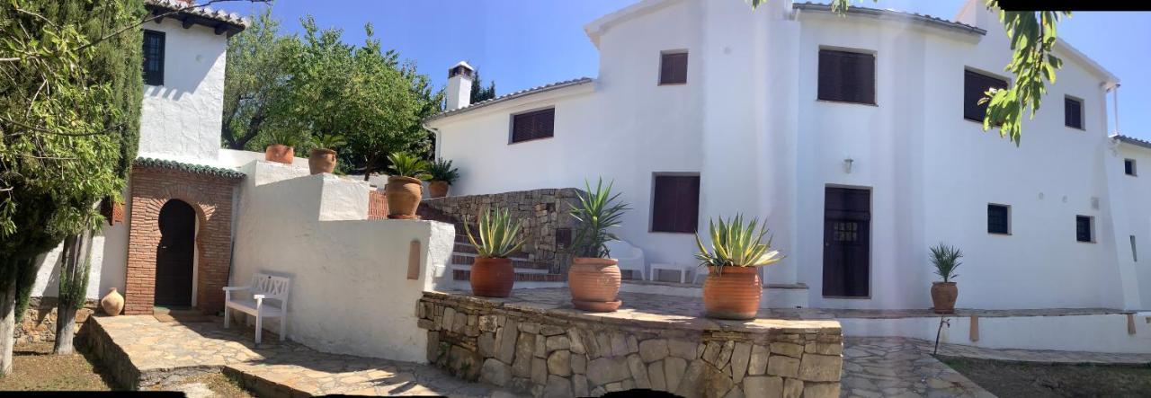 Cortijo La Fe Guest House มอนเตฟริโอ ภายนอก รูปภาพ